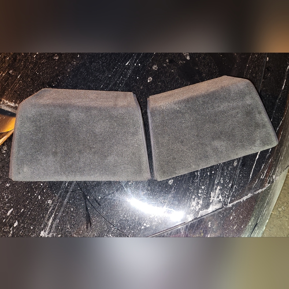 BMW 7SERIES FOOT RESTS SET OF 2